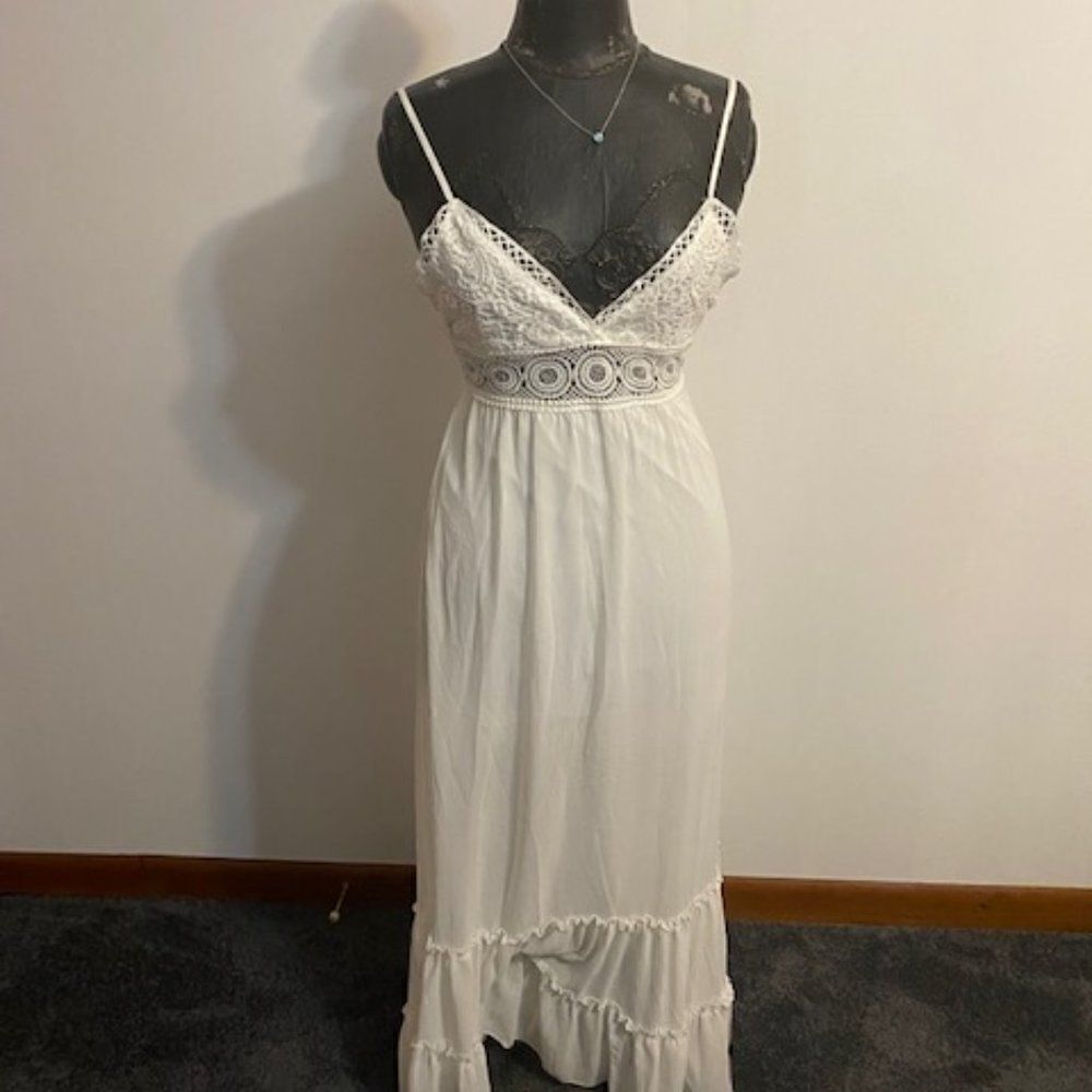 Blashe White Crochet halter tiered maxi dress, size Small